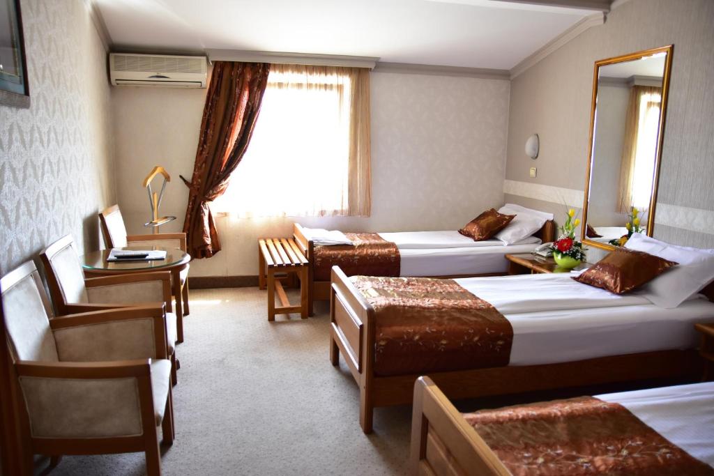 Трехместный (Трехместный номер), Hotel Lav