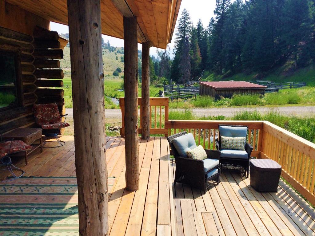 Creek Cabin image