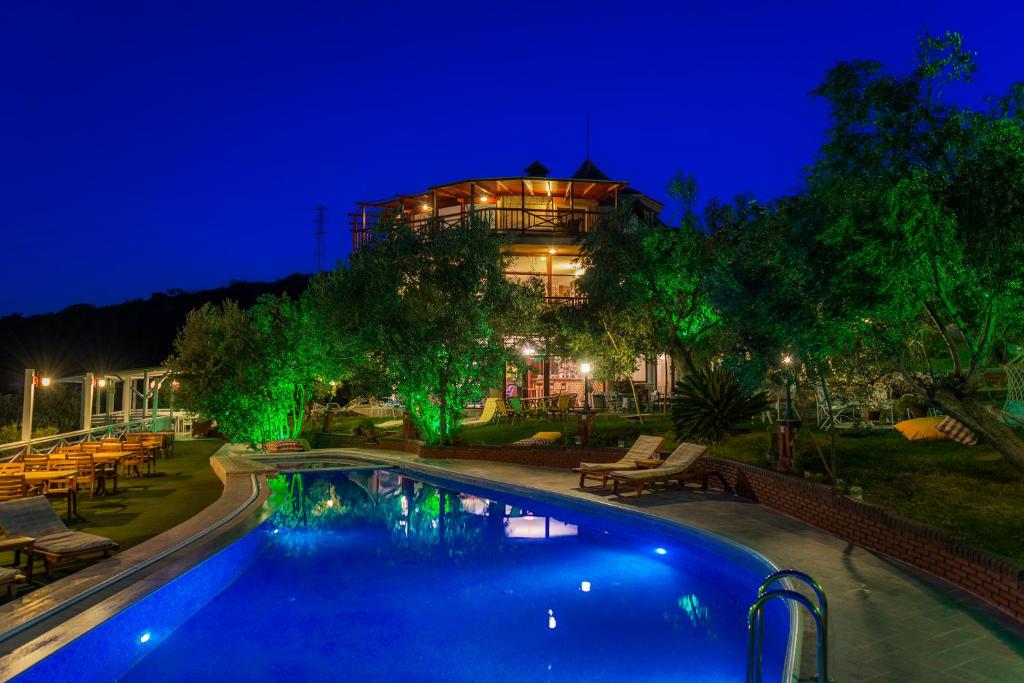 Aeneas Hotel