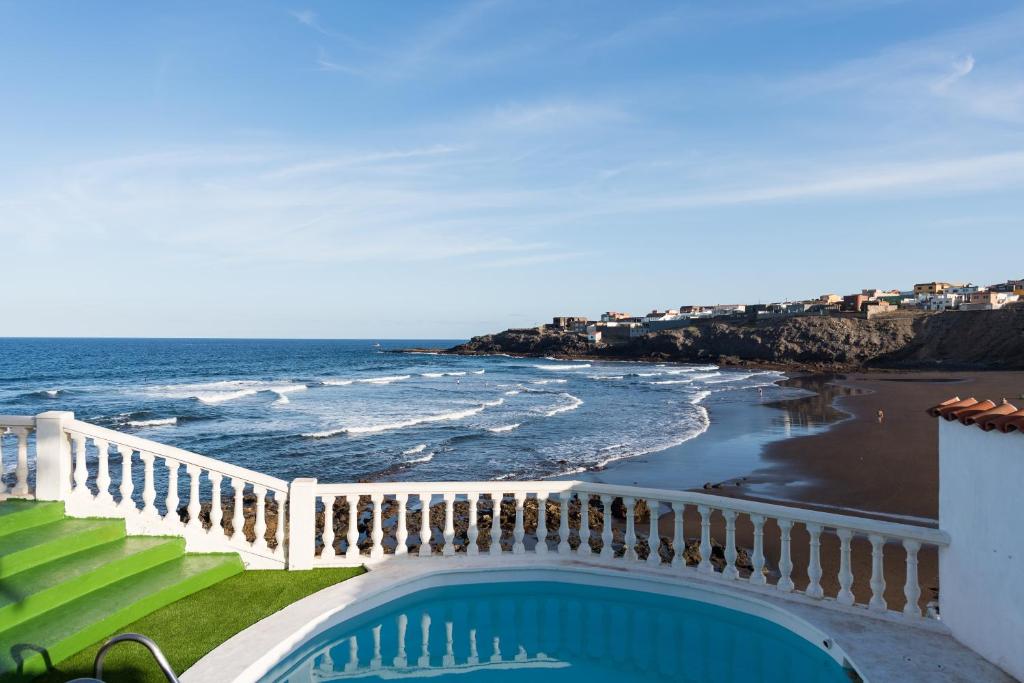 Villa Coki Deluxe - First line of the beach photo 1