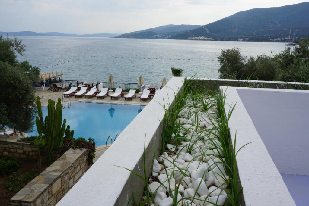 Omar Hotel & Suites photo 1