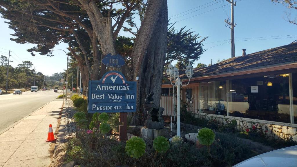 Americas Best Value Presidents Inn on Munras image