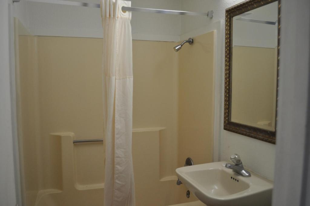 Raider Inn photo 3