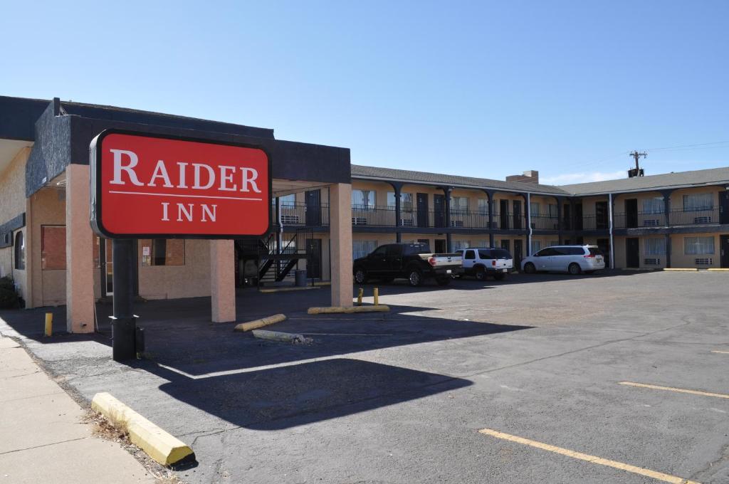 Raider Inn image