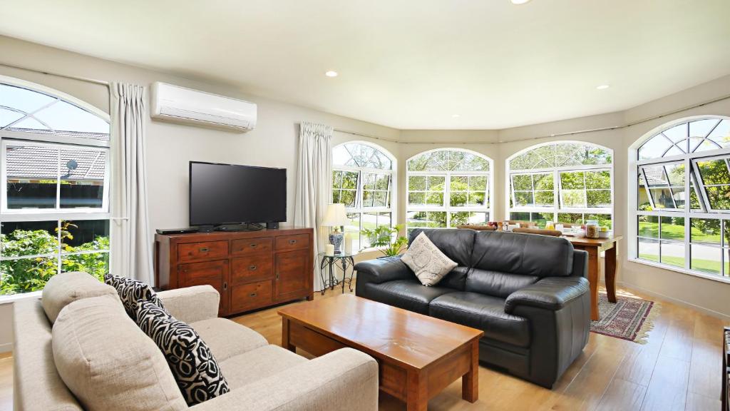 Olive House Bed and Breakfast photo 3