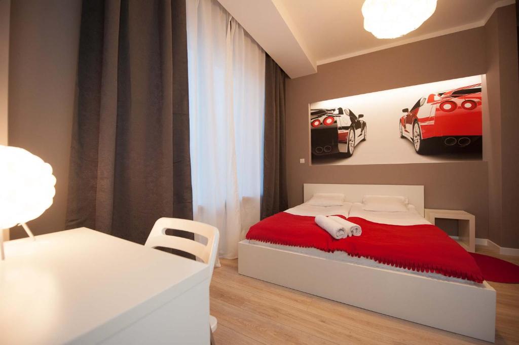Апартаменты (Апартаменты с 1 спальней с диваном-кроватью.), Planet Hostel