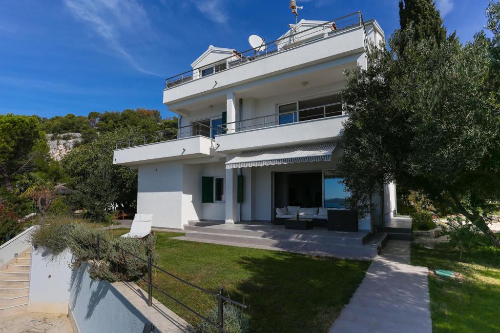 Villa Exotica photo 2