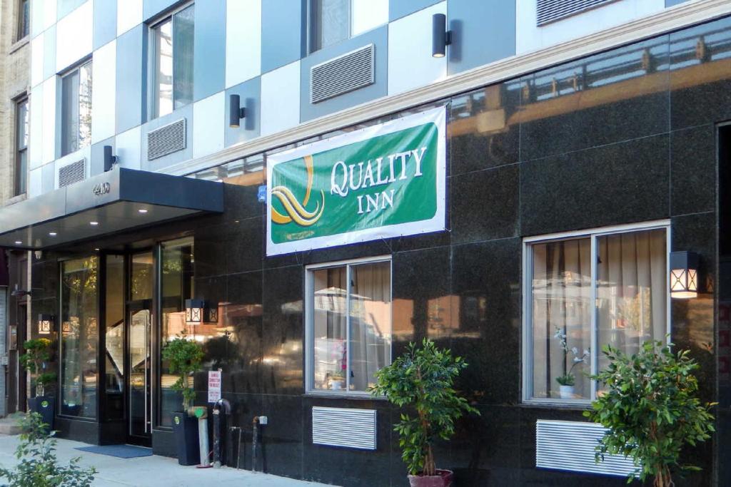 Quality Inn near Sunset Park image