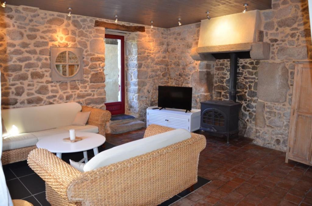 Gîte "L'Ame d'Antan" 5 personnes proche puy du fou photo 4