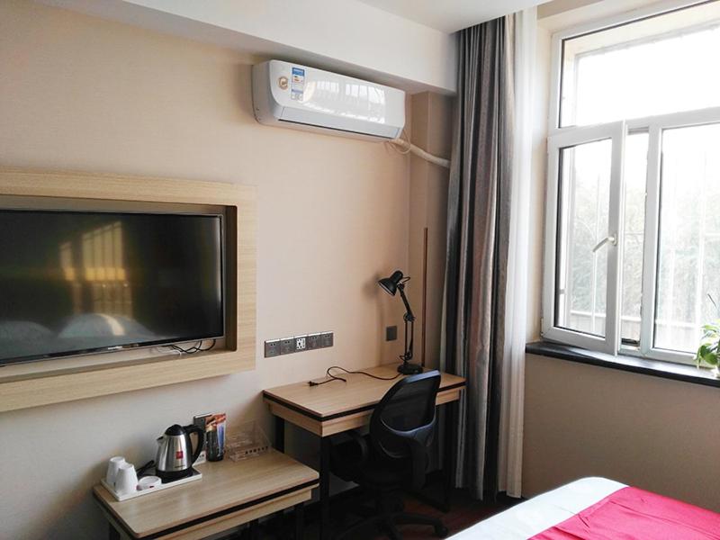 Thank Inn Chain Hotel Inner Mongolia Tongliao Horqin Dis. Tienan Kundulun Ave photo 1