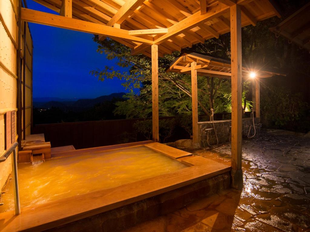 Arima Onsen Motoyu Ryuusenkaku photo 2
