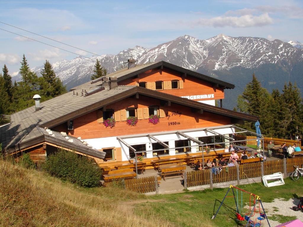 Panorama Restaurant Sterzingerhaus 1.930m photo 3