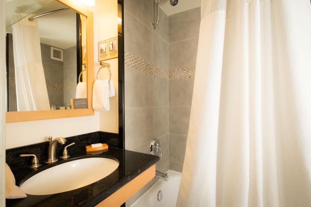 Четырехместный (Семейный люкс), VIVE Hotel Waikiki
