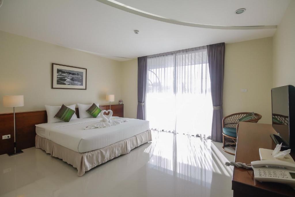 Двухместный (Двухместный номер Делюкс с 1 кроватью), Baannilrath Hotel