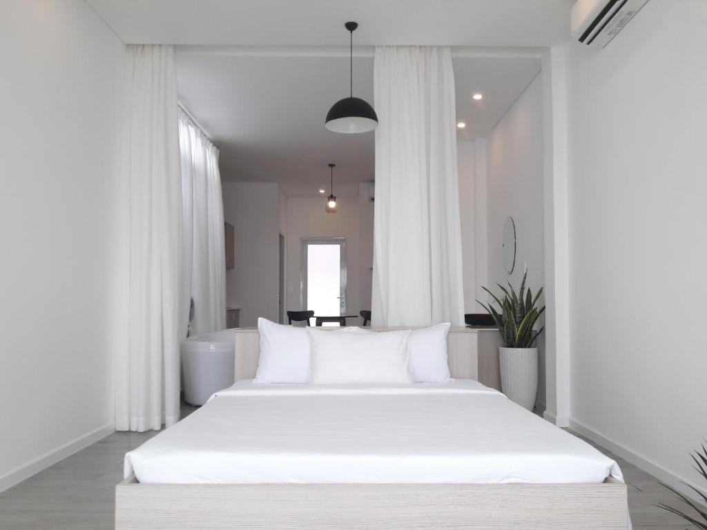 TS Beach House