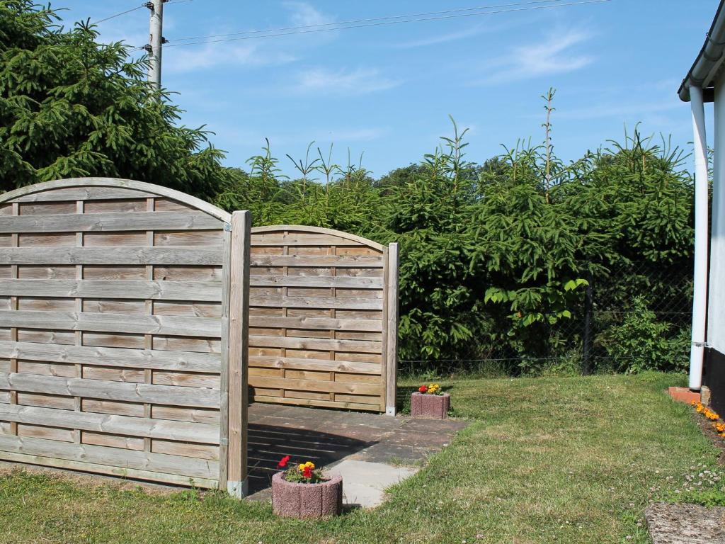 Elementary Bungalow in Damshagen with Football Goal & Garden photo 2