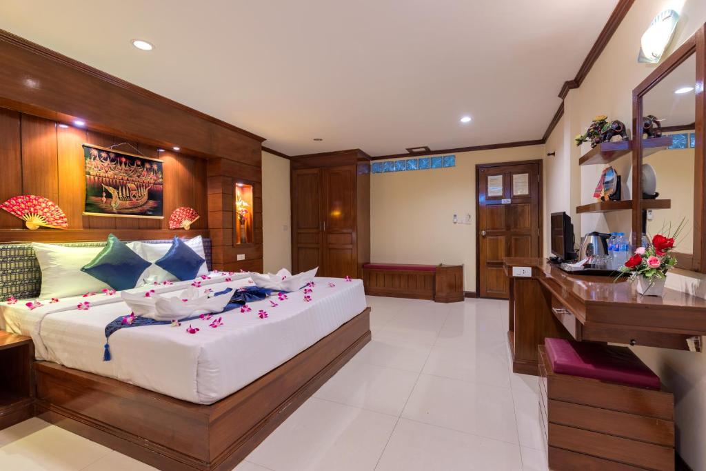 Двухместный (Двухместный номер Делюкс с 1 кроватью), PR Patong Residence