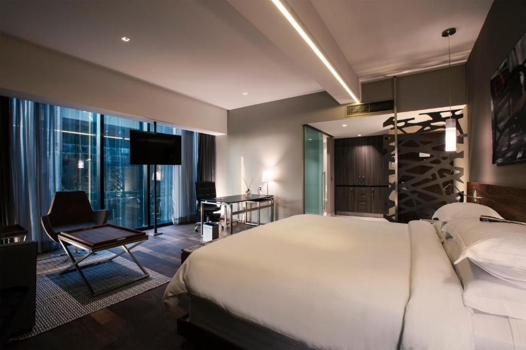 Сьюит (Представительский люкс), Krystal Grand Suites Insurgentes