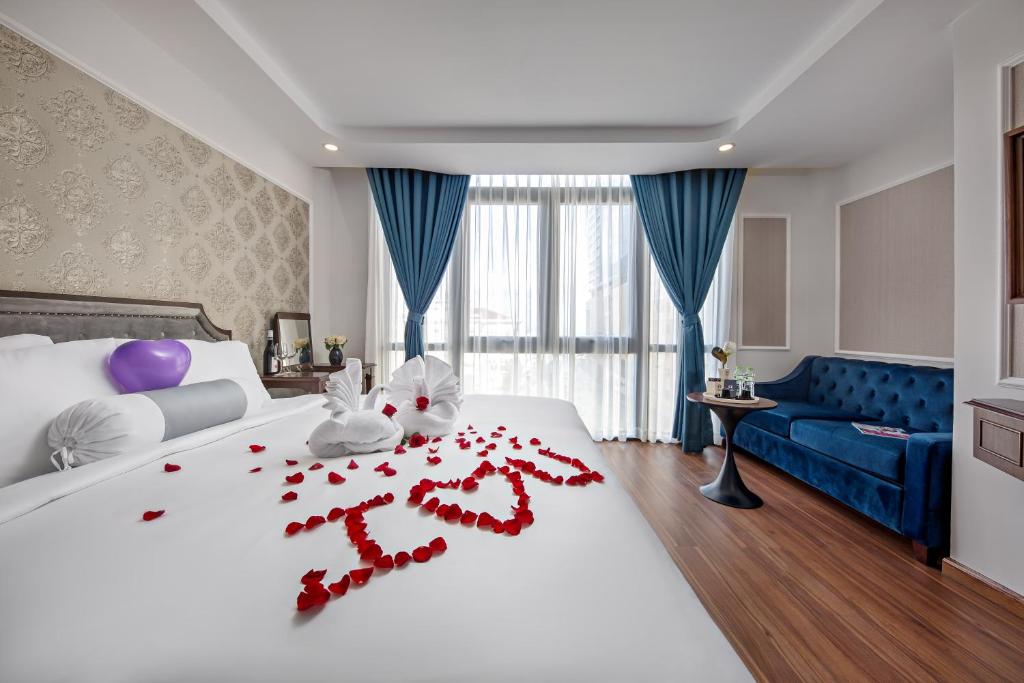 Двухместный (Номер с кроватью размера «king-size» и видом на море), Halina Hotel and Apartment