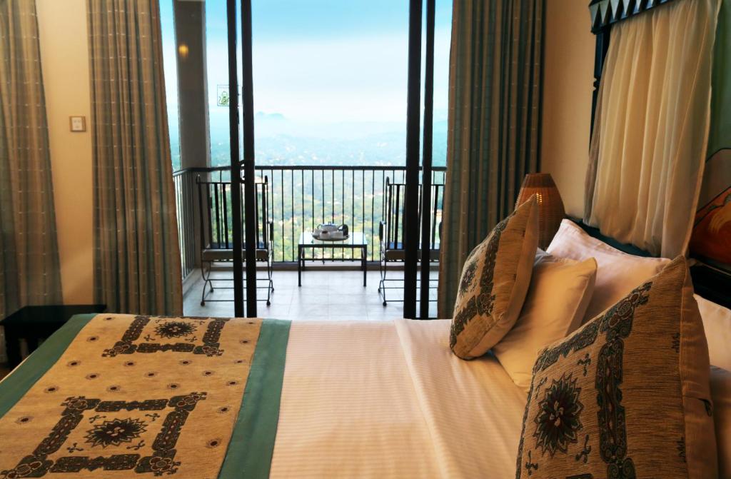 Randholee Resort & Spa photo 2