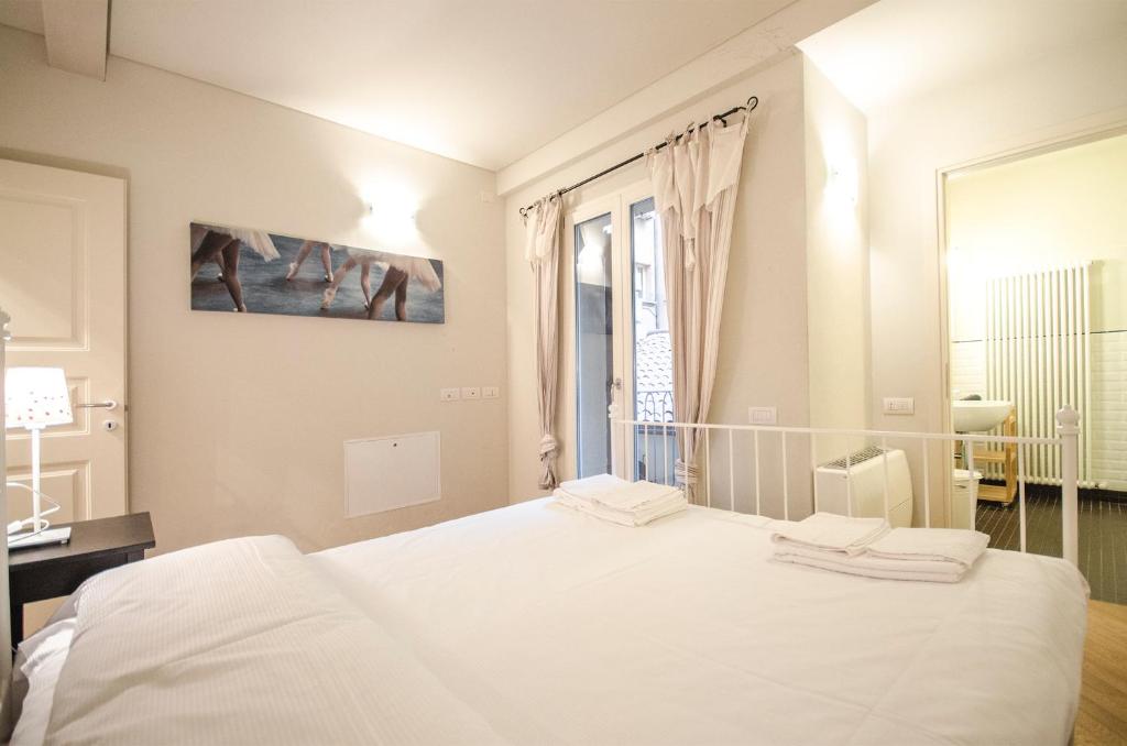 Azeglio apartment, a due passi da Piazza Maggiore - Tap to explore photos