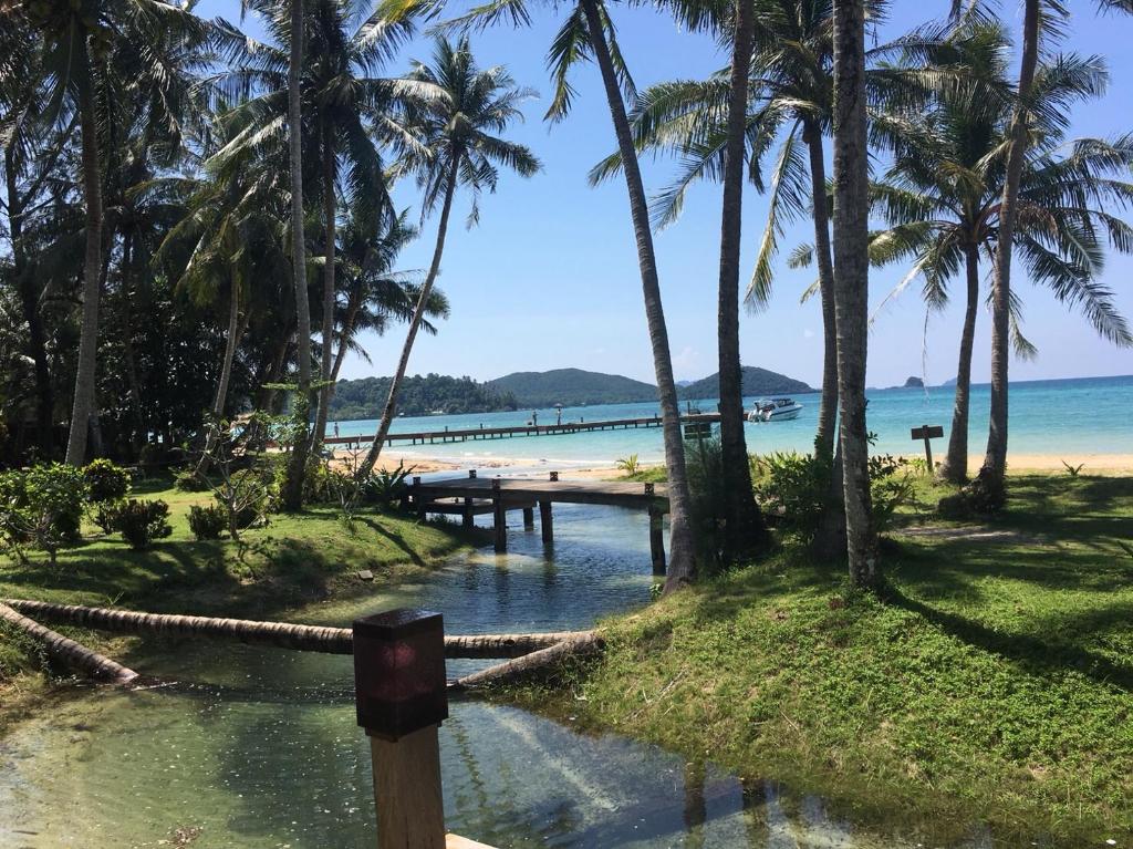 Двухместный (Двухместный номер с 1 кроватью с видом на море), Prompakdee Kohmak Resort