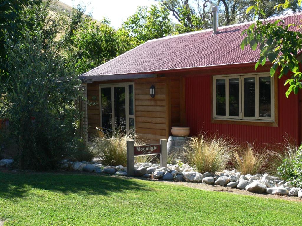 Burn Cottage Retreat photo 2