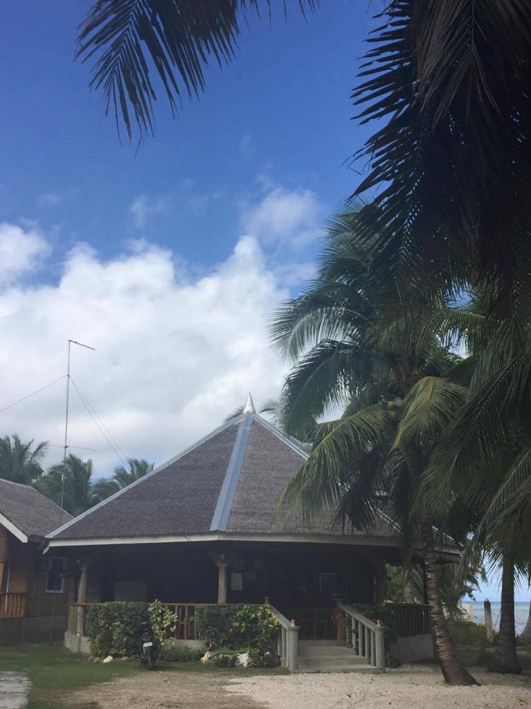 Cliff Side Beach Resort and Cottages photo 4