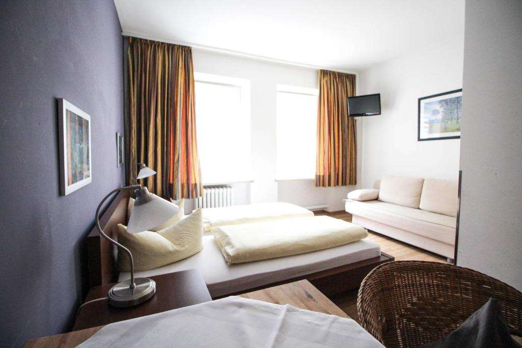 Двухместный (Двухместный номер «Комфорт» с 1 кроватью), Pension/Guesthouse am Hauptbahnhof