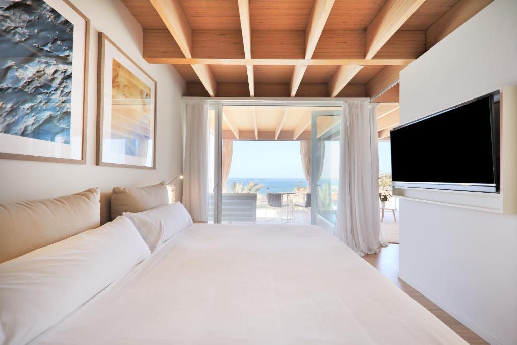 Iberostar Grand Salomé - Adults Only photo 3