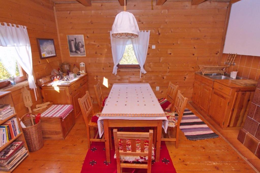 Cabin Menka photo 1