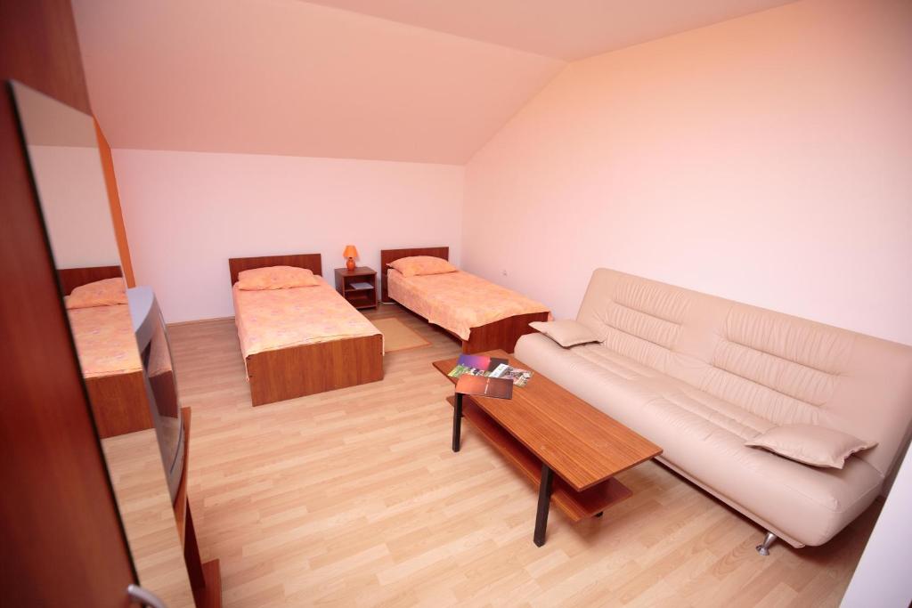 Guesthouse Capistro photo 3