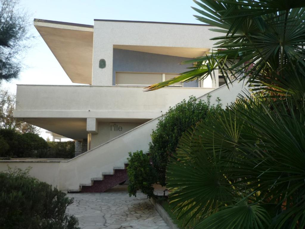 Villa Lamborghini con piscina