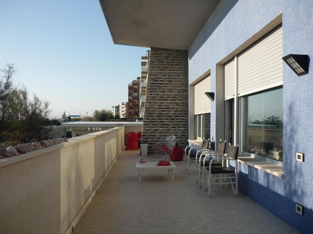 Villa Lamborghini con piscina photo 3