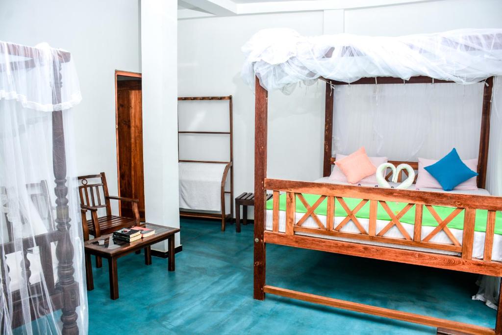 Трехместный (Трехместный номер «Делюкс Супер» с балконом), Hotel Bay Watch