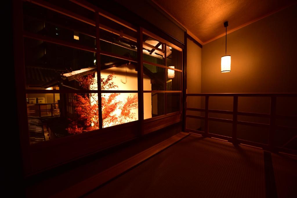Yado Kiramachi photo 4