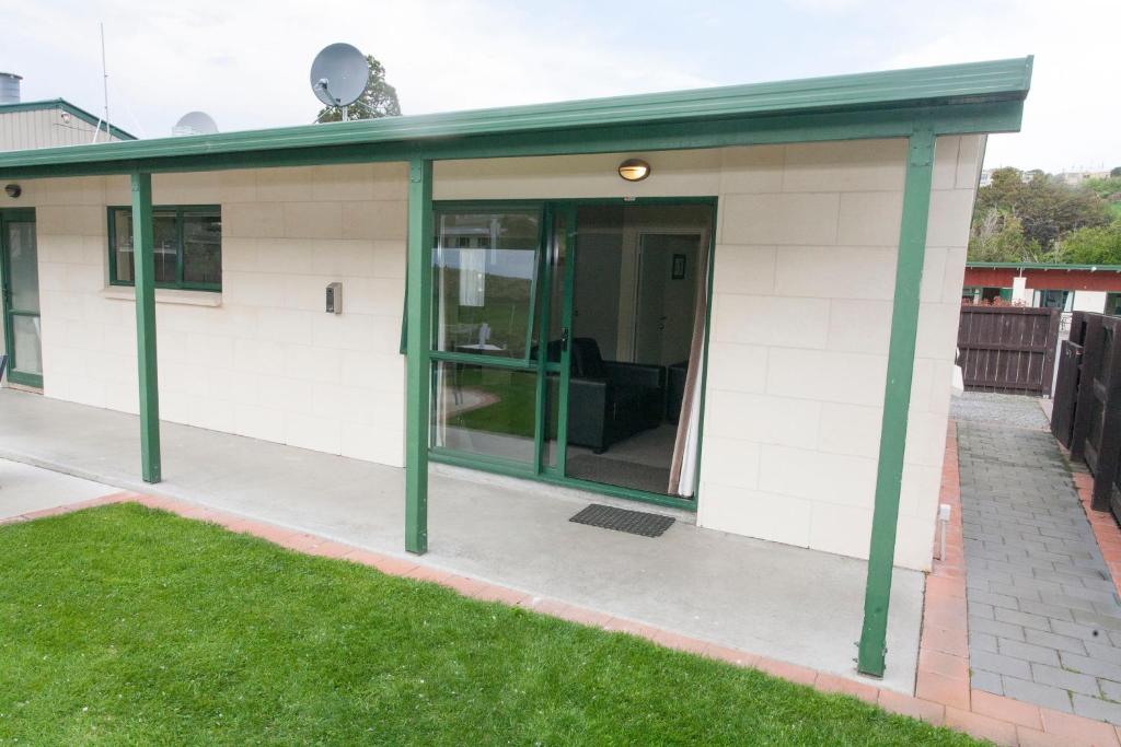Oamaru TOP 10 Holiday Park photo 3