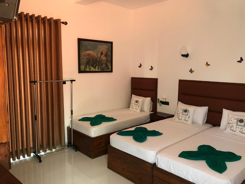 Семейный (Семейный номер Делюкс с 2 спальнями), Lemazone Inn