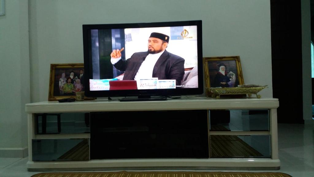 Villa Fairuz Hana Islamic Stay photo 1