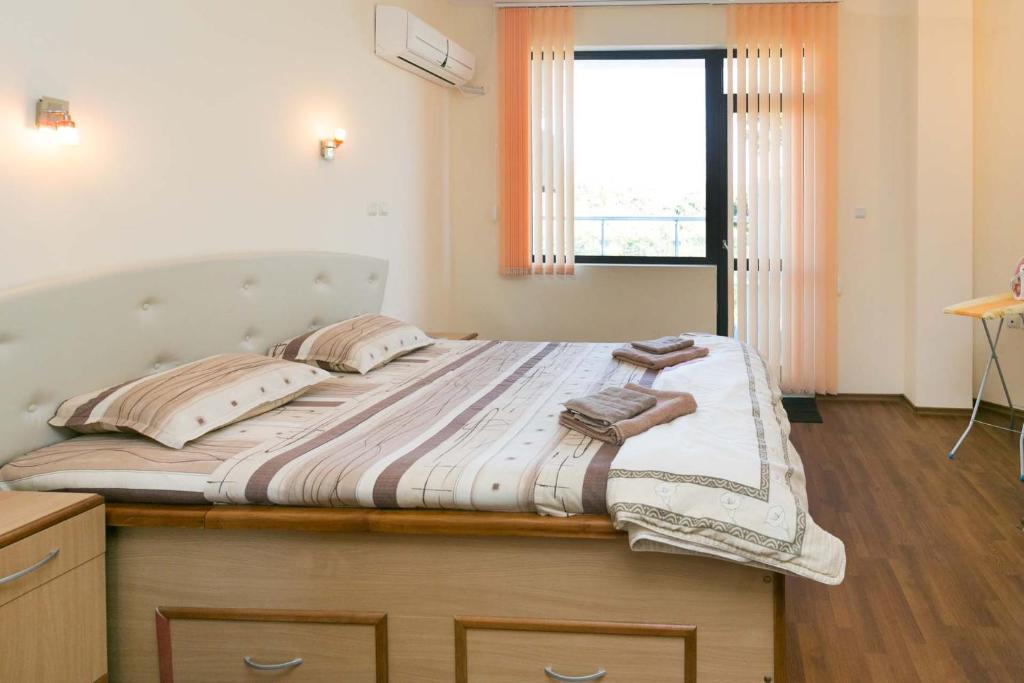 Apartments Yalta photo 4