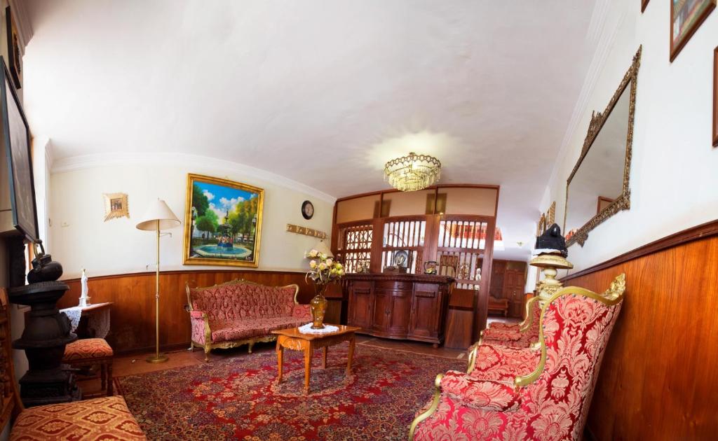 Hotel Museo Casona Ugarte Leon photo 3