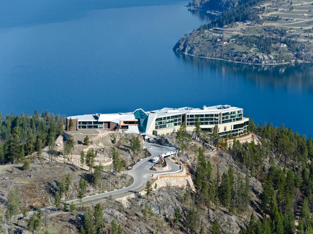 Sparkling Hill Resort and Spa - Adults-Only Resort photo 3