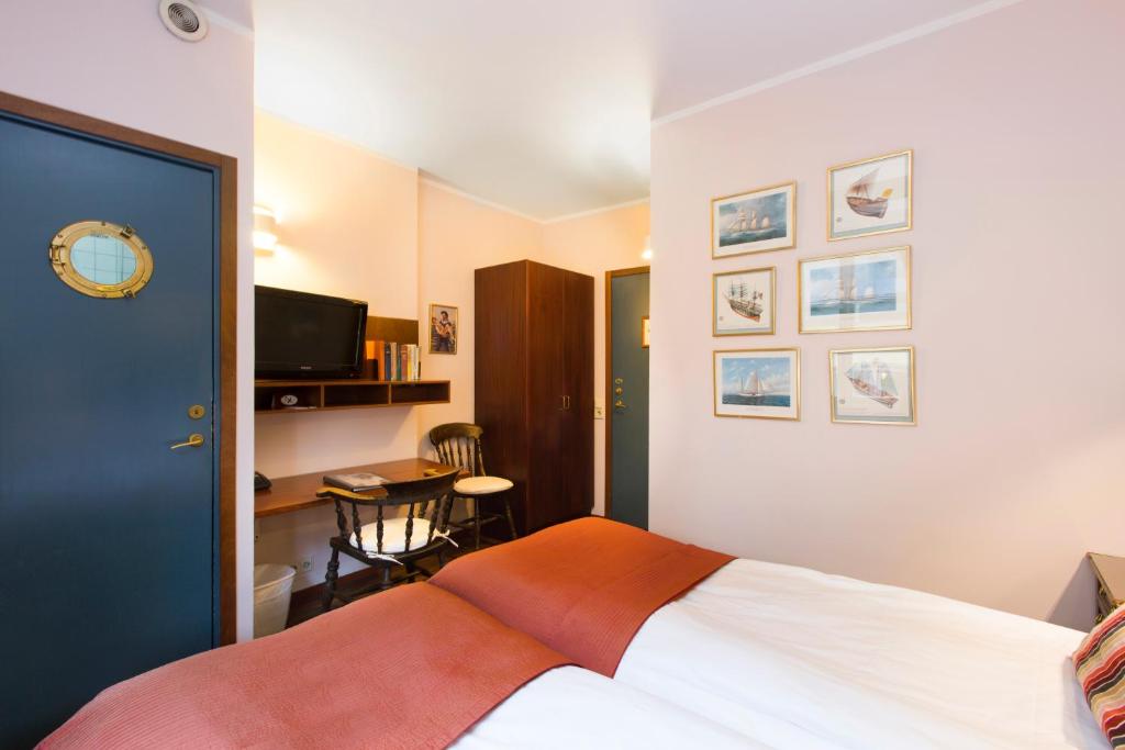 Двухместный (Двухместный номер с 1 кроватью), Collector's Lord Nelson Hotel