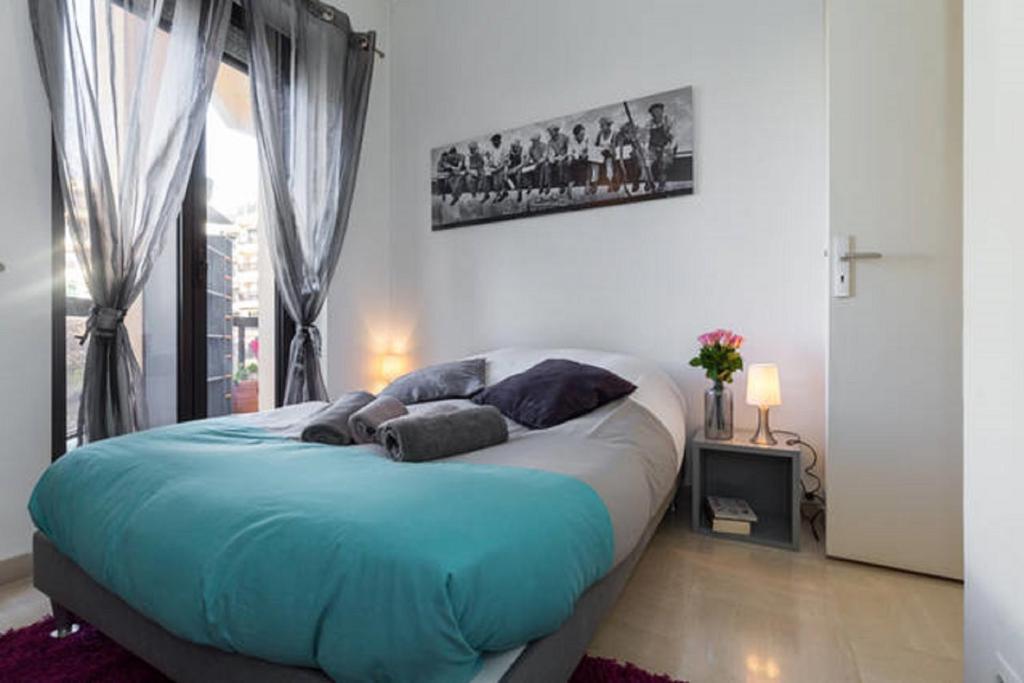 GRAND H -F2, FACE VIEUX- NICE, TERRASSE, ASCENSEUR, CLIMATISATION, Terrace - Nice city center photo 3