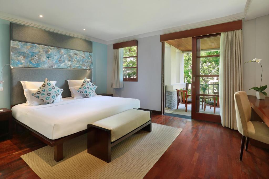 Сьюит (Люкс с 2 спальнями и балконом), Novotel Bali Nusa Dua