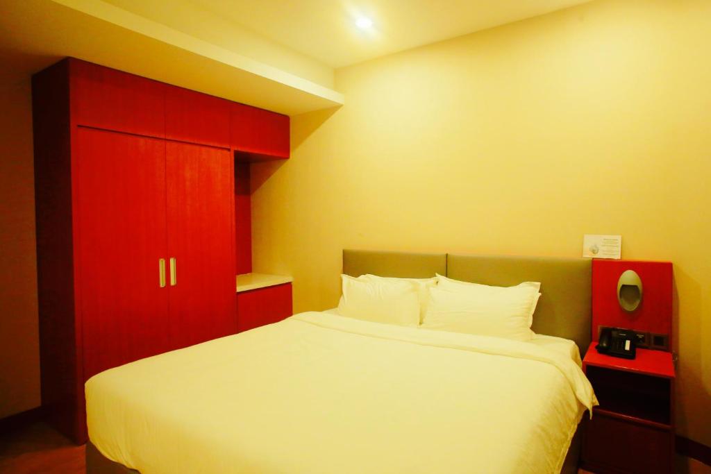 Семейный (Семейный номер с общей ванной комнатой), Bella Vita Hotel