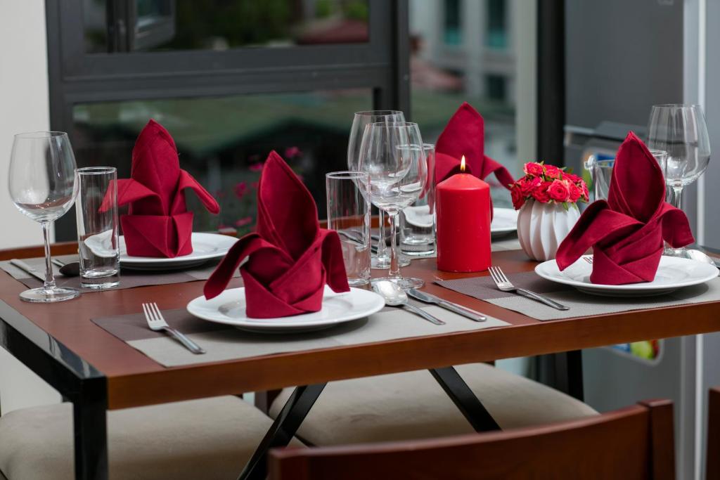 Сьюит (Люкс с балконом), Au Coeur d'Hanoi Boutique Hotel