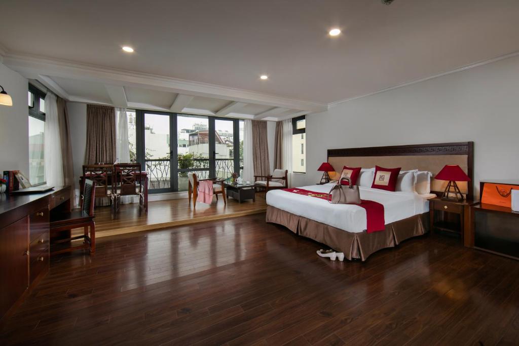 Сьюит (Люкс с балконом), Au Coeur d'Hanoi Boutique Hotel