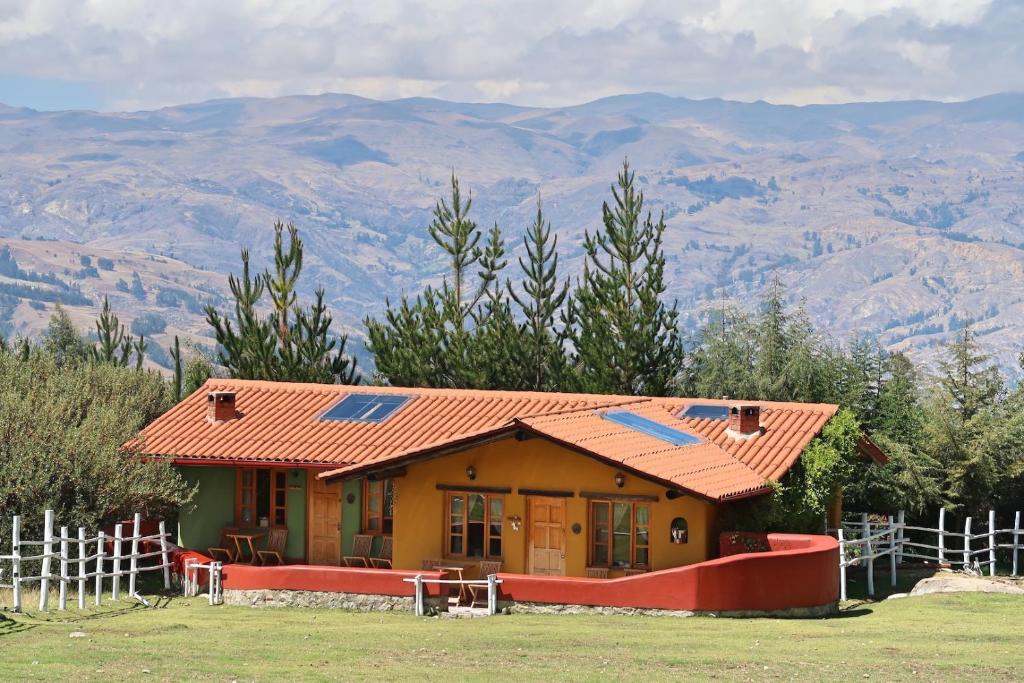 The Lazy Dog Inn a Mountain Lodge photo 4