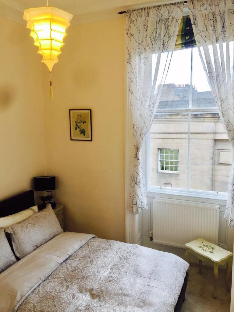Rooms of Royal Mile St Giles St